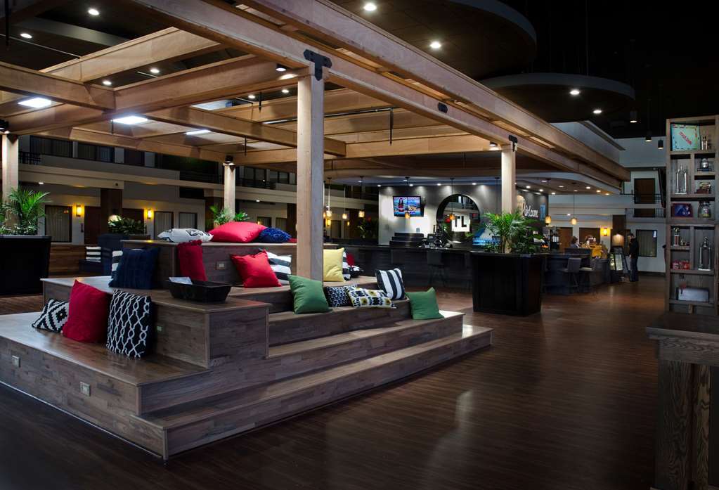 Hotel Ramada Plaza By Wyndham Omaha Interior foto