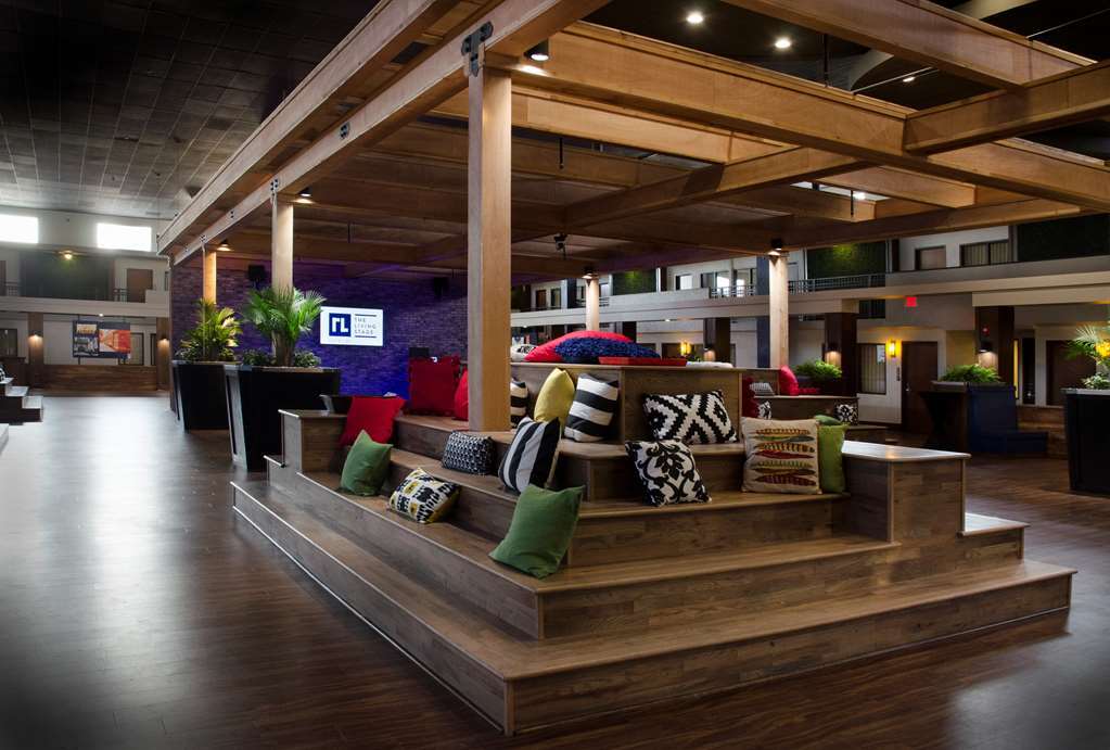 Hotel Ramada Plaza By Wyndham Omaha Interior foto